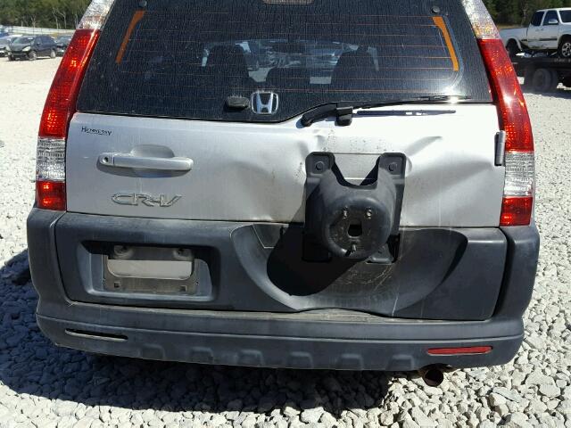 SHSRD68536U407084 - 2006 HONDA CR-V LX SILVER photo 9