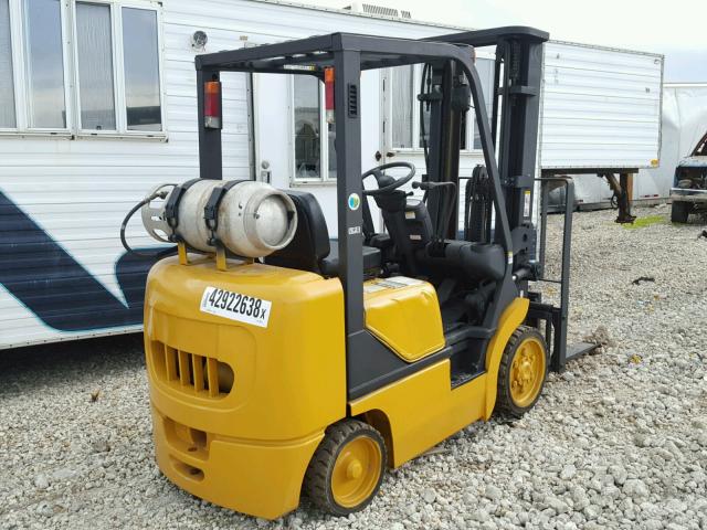 580534A - 2010 CATE FORKLIFT YELLOW photo 4
