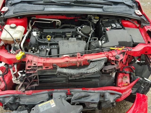 1FAHP3F22CL344026 - 2012 FORD FOCUS RED photo 7