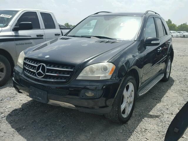 4JGBB22E88A349433 - 2008 MERCEDES-BENZ ML 320 CDI BLACK photo 2