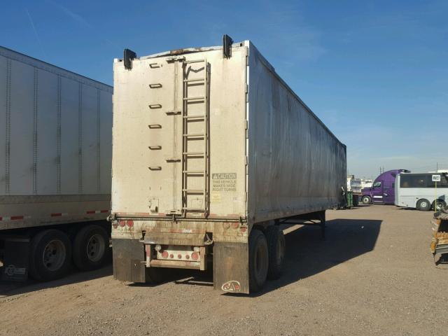 48XAR482531002591 - 2003 UTILITY TRAILER WHITE photo 6