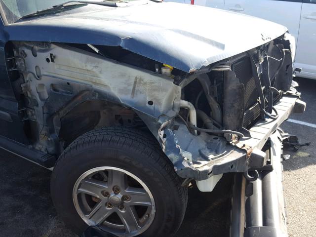 1J4GK38K45W526985 - 2005 JEEP LIBERTY RE GREEN photo 9