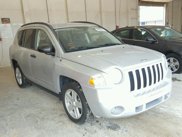 1J8FT47W68D529176 - 2008 JEEP COMPASS SP SILVER photo 1