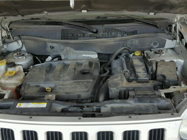 1J8FT47W68D529176 - 2008 JEEP COMPASS SP SILVER photo 7