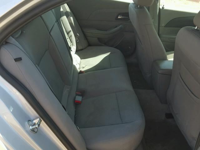 1G11B5SL0FF322896 - 2015 CHEVROLET MALIBU LS ვერცხლისფერი ფოტო 6