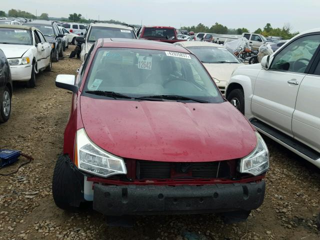 1FAHP37NX9W268233 - 2009 FORD FOCUS SEL BURGUNDY photo 9