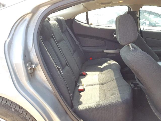 2G2WP552781123375 - 2008 PONTIAC GRAND PRIX GRAY photo 6
