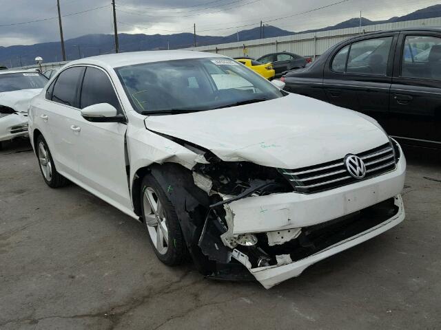 1VWBH7A37CC060618 - 2012 VOLKSWAGEN PASSAT SE WHITE photo 1