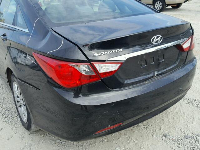 5NPEB4AC3BH262147 - 2011 HYUNDAI SONATA GLS BLACK photo 9