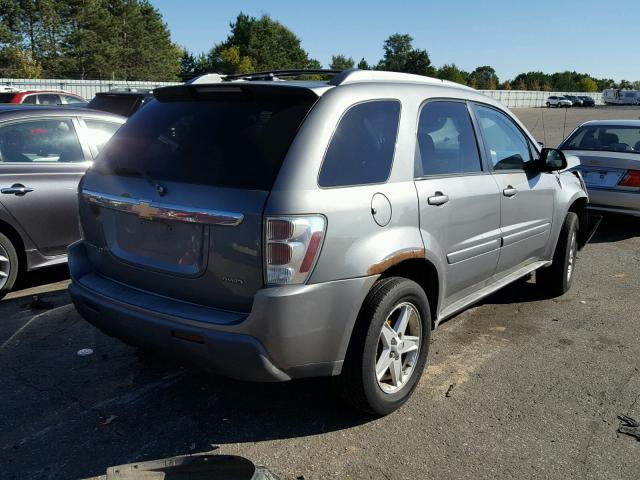 2CNDL73F456062366 - 2005 CHEVROLET EQUINOX GRAY photo 4