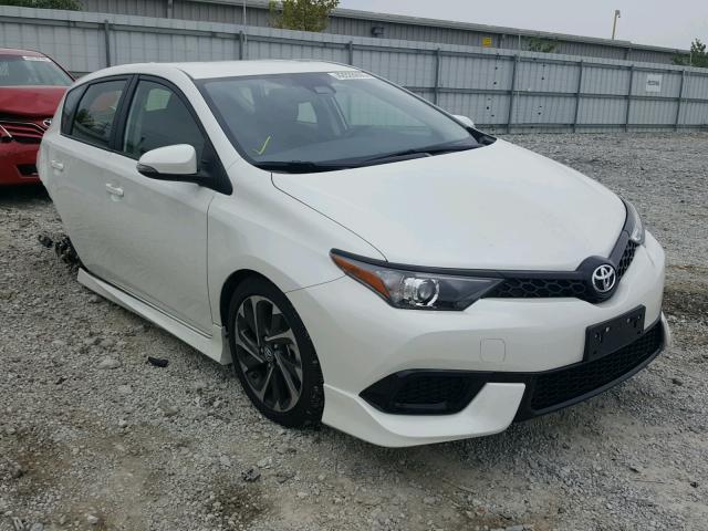 JTNKARJE8JJ564961 - 2018 TOYOTA COROLLA IM WHITE photo 1