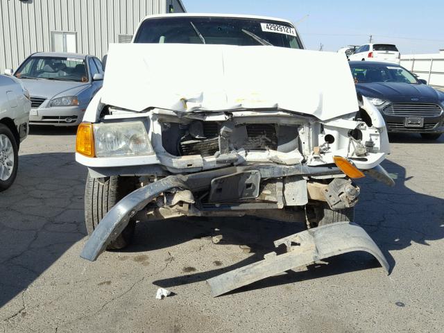 1FTYR10U55PA04156 - 2005 FORD RANGER WHITE photo 9