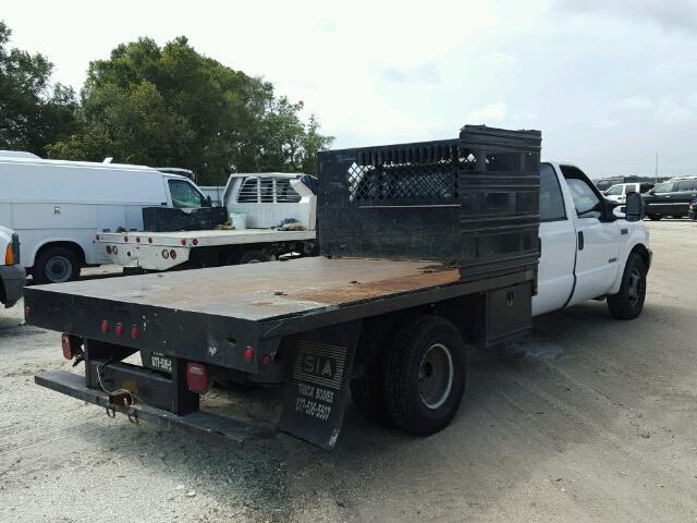 1FDWW36P03ED55753 - 2003 FORD F350 SUPER WHITE photo 4