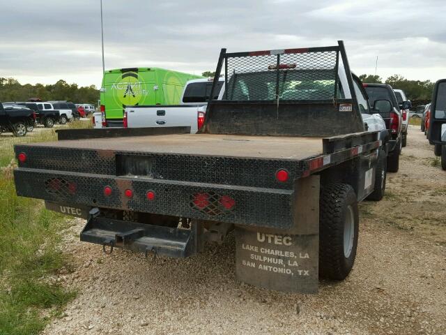 1GCHC24U37E184849 - 2007 CHEVROLET SILVERADO WHITE photo 4