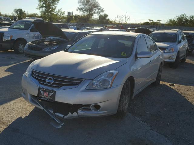 1N4AL2AP4AC142523 - 2010 NISSAN ALTIMA BAS SILVER photo 2