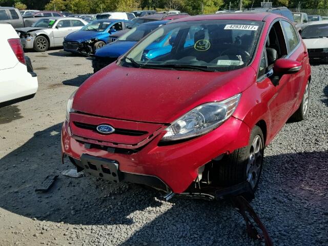 3FADP4FJ1BM122439 - 2011 FORD FIESTA SES RED photo 2