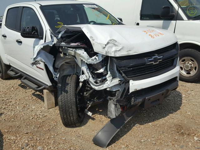 1GCGSCEN4J1323803 - 2018 CHEVROLET COLORADO L WHITE photo 9