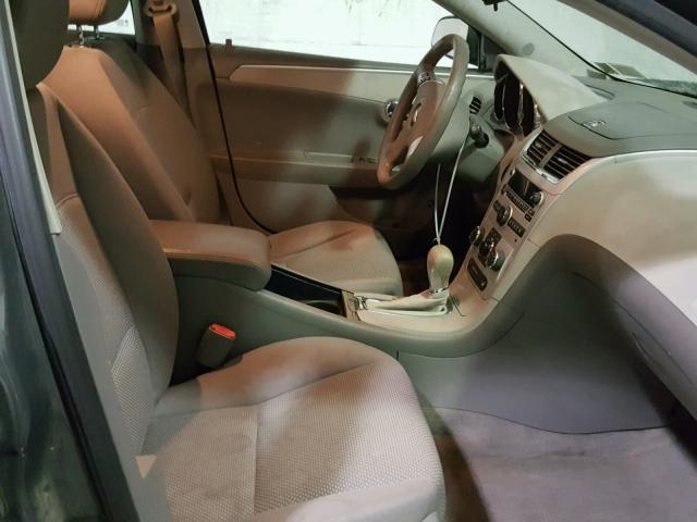 1G1ZG57B79F229642 - 2009 CHEVROLET MALIBU LS GRAY photo 5