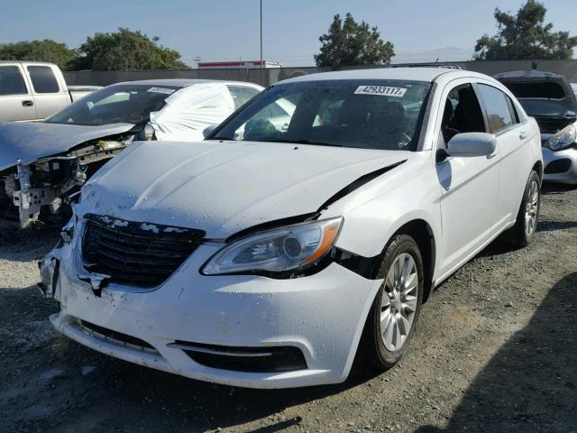 1C3CCBAB6EN207913 - 2014 CHRYSLER 200 LX WHITE photo 2