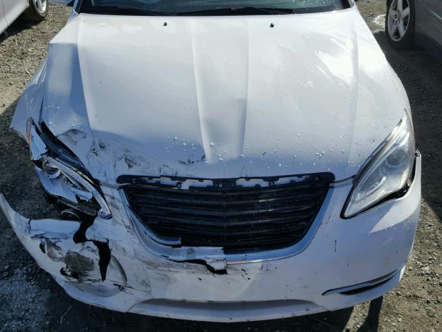 1C3CCBAB6EN207913 - 2014 CHRYSLER 200 LX WHITE photo 7