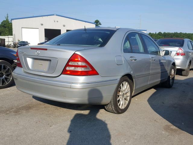 WDBRF61J33E012584 - 2003 MERCEDES-BENZ C 240 SILVER photo 4