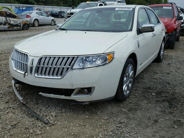 3LNDL2L38CR807974 - 2012 LINCOLN MKZ HYBRID WHITE photo 2