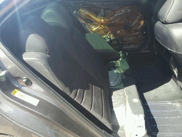 4T1BF1FKXHU405577 - 2017 TOYOTA CAMRY LE 灰色 照片 6