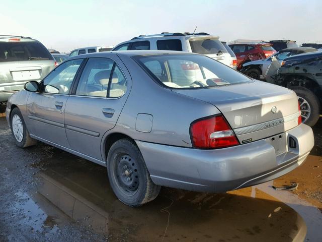 1N4DL01D7YC117214 - 2000 NISSAN ALTIMA SILVER photo 3