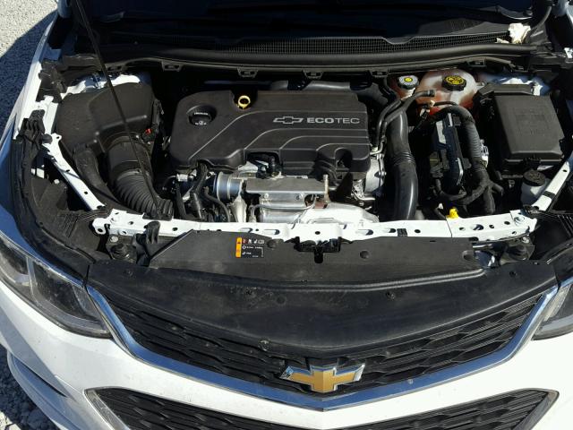 3G1BC5SM0HS550616 - 2017 CHEVROLET CRUZE LS WHITE photo 7