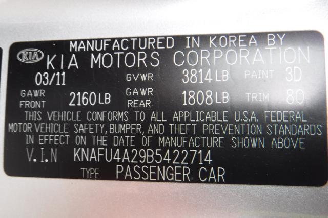 KNAFU4A29B5422714 - 2011 KIA FORTE SILVER photo 10