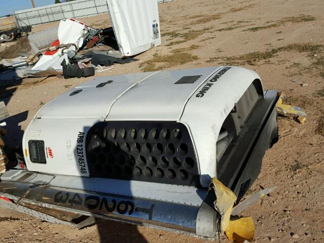 1UYVS253X6U687831 - 2006 UTILITY TRAILER WHITE photo 9