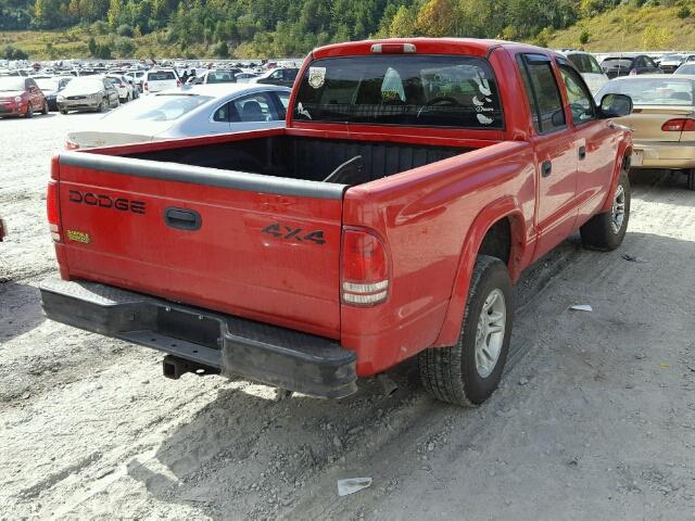 1B7HG38XX2S626938 - 2002 DODGE DAKOTA QUA RED photo 4