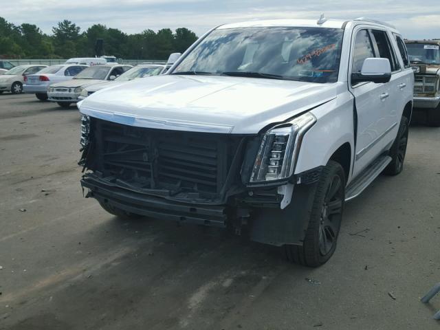 1GYS4BKJ0GR143822 - 2016 CADILLAC ESCALADE L WHITE photo 2