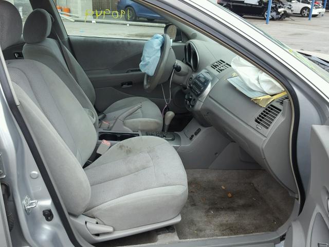 1N4AL11DX3C321457 - 2003 NISSAN ALTIMA BAS SILVER photo 5