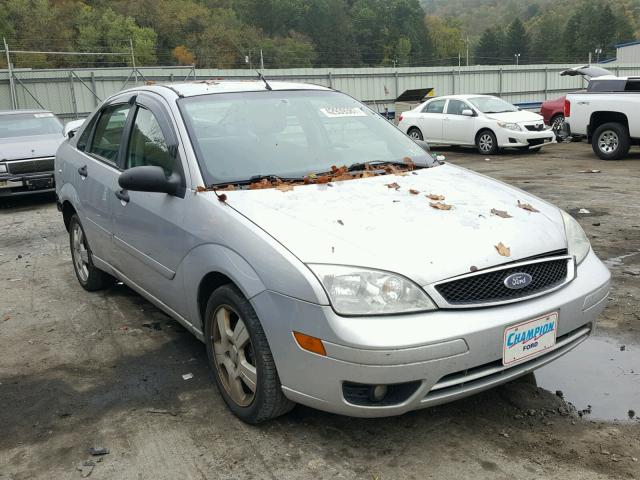 1FAFP34N46W229631 - 2006 FORD FOCUS ZX4 SILVER photo 1