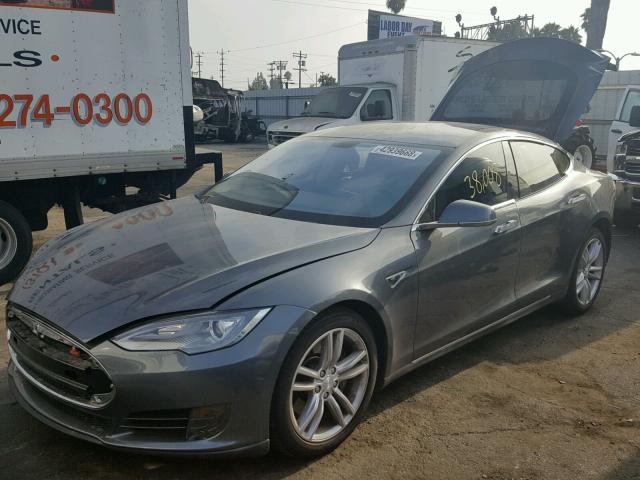 5YJSA1AC5DFP10927 - 2013 TESLA MODEL S GRAY photo 2