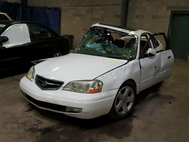 19UYA42611A028315 - 2001 ACURA 3.2CL TYPE WHITE photo 2