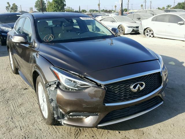 SJKCH5CP7JA043335 - 2018 INFINITI QX30 BASE BROWN photo 1