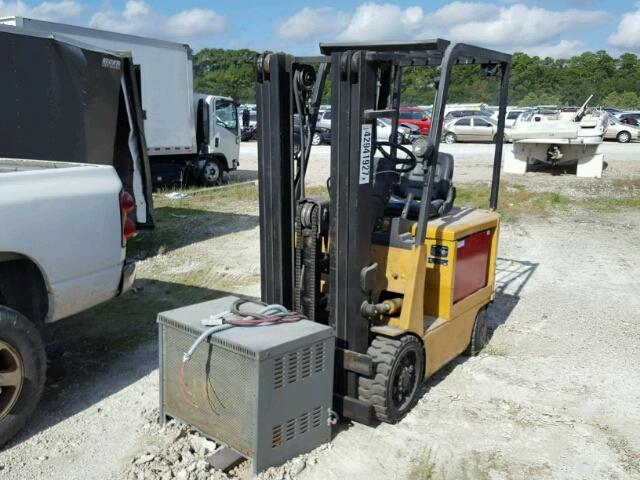 A2EC220016 - 2000 CATE FORKLIFT YELLOW photo 2