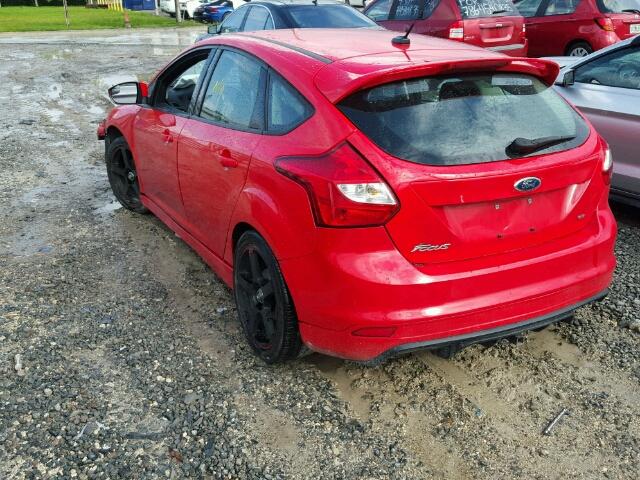 1FAHP3K24CL308537 - 2012 FORD FOCUS SE RED photo 3