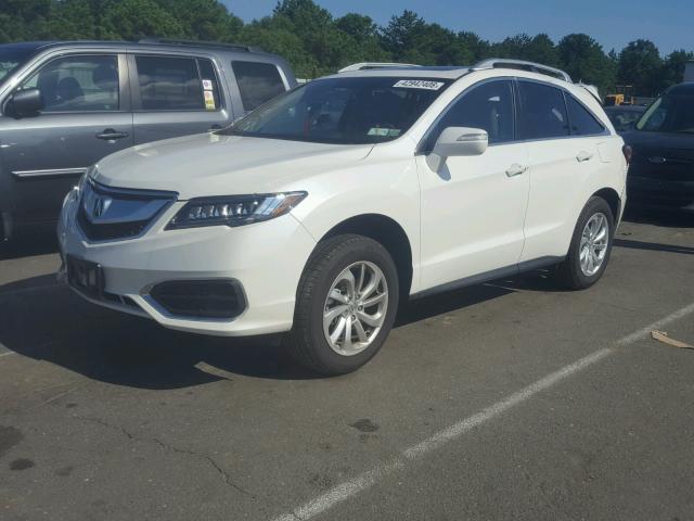 5J8TB4H35JL011543 - 2018 ACURA RDX BASE WHITE photo 2