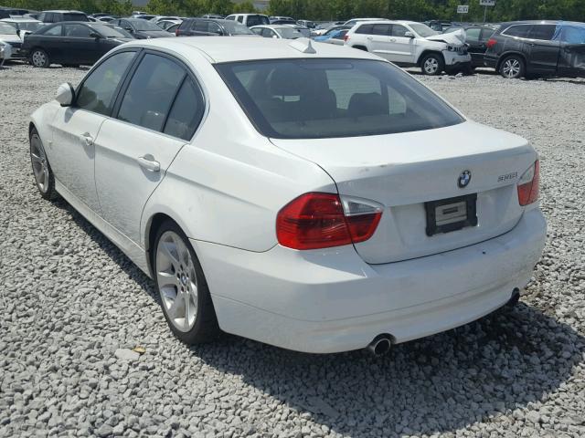 WBAVB73588VH25912 - 2008 BMW 335 I WHITE photo 3