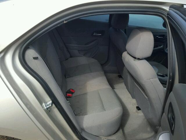 1G11B5SA6GF166962 - 2016 CHEVROLET MALIBU LIM 金色 照片 6