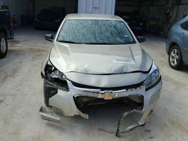 1G11B5SA6GF166962 - 2016 CHEVROLET MALIBU LIM 金色 照片 9