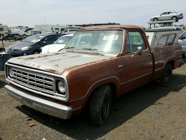 D14AF3S211290 - 1973 DODGE PICKUP BROWN photo 2