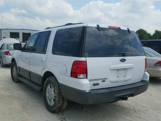 1FMRU15W24LB16783 - 2004 FORD EXPEDITION WHITE photo 3