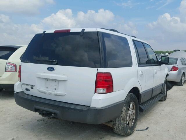 1FMRU15W24LB16783 - 2004 FORD EXPEDITION WHITE photo 4