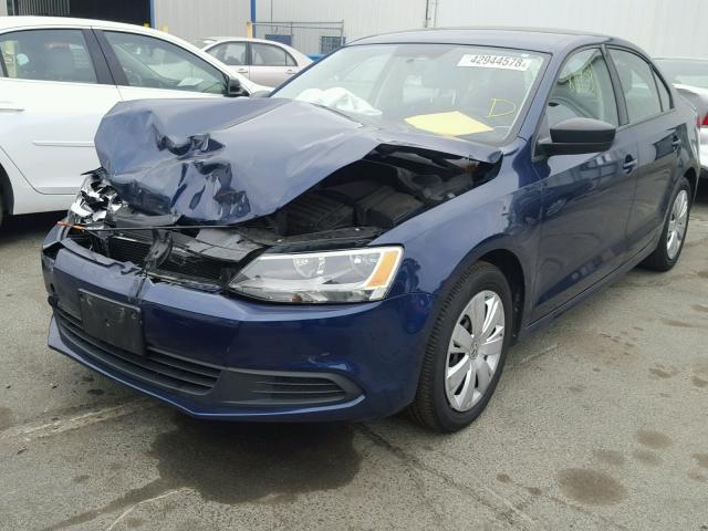 3VW2K7AJ2EM237318 - 2014 VOLKSWAGEN JETTA BASE 蓝色 照片 2