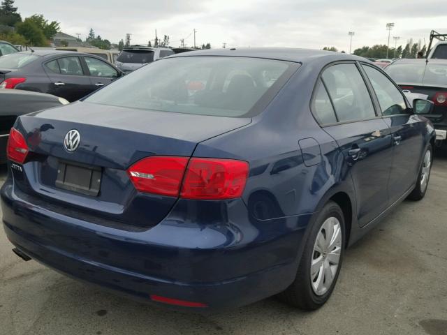 3VW2K7AJ2EM237318 - 2014 VOLKSWAGEN JETTA BASE 蓝色 照片 4