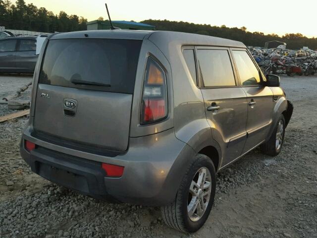 KNDJT2A27B7339968 - 2011 KIA SOUL + GRAY photo 4